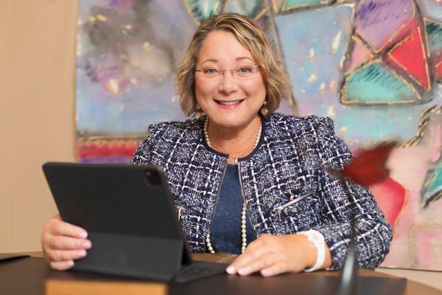 Debbie Mason